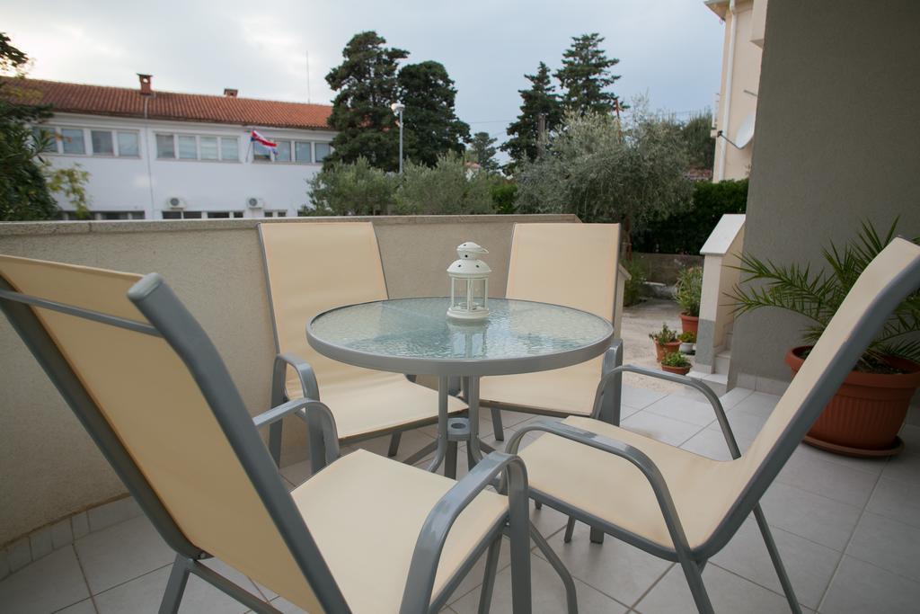 Apartments Rina نوفاليا المظهر الخارجي الصورة